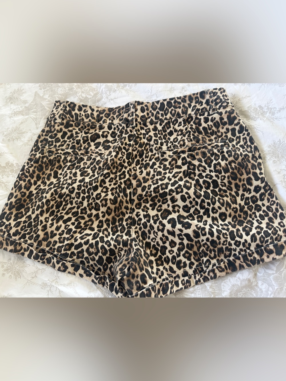 Ardene Leopard Print Jean Shorts in Tan and Black